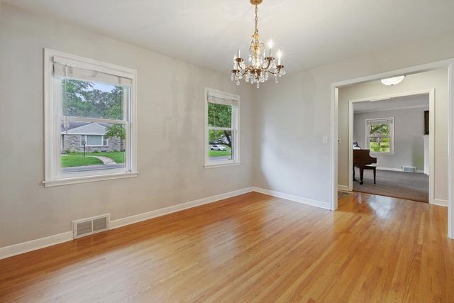 5117 Windsor Avenue, Edina, MN 55436
