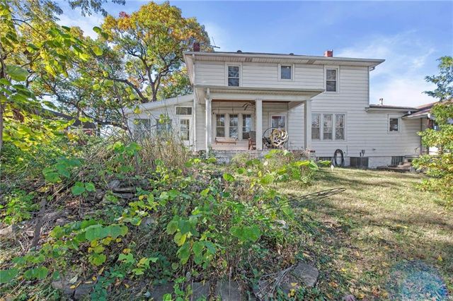 2209 NE 39th Terrace, Kansas City, MO 64116