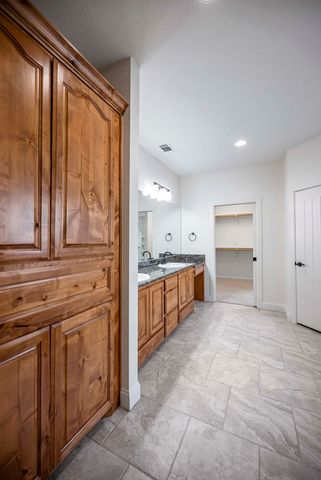 4411 Guadalupe, Midland, TX 79707