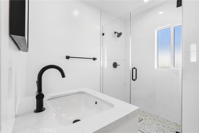 324 13th, Seal Beach, CA 90740