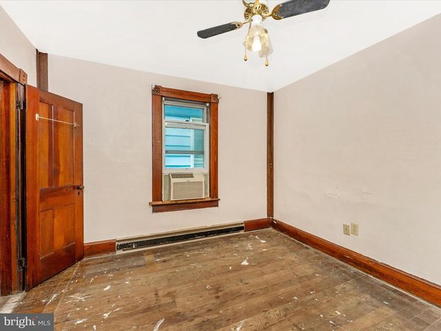 526 W POTOMAC ST, Brunswick, MD 21716
