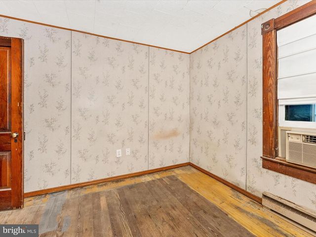 526 W POTOMAC ST, Brunswick, MD 21716