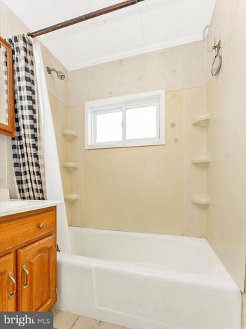 526 W POTOMAC ST, Brunswick, MD 21716