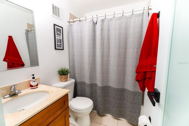 4-101 VALLE SANTA CECILIA, Caguas, PR 00725