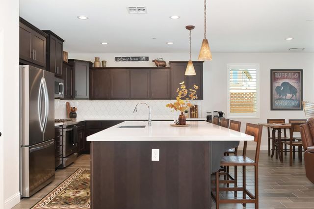 12627 Solsberry Way, Rancho Cordova, CA 95742
