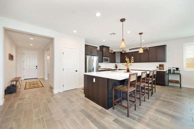 12627 Solsberry Way, Rancho Cordova, CA 95742