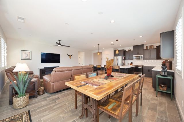 12627 Solsberry Way, Rancho Cordova, CA 95742