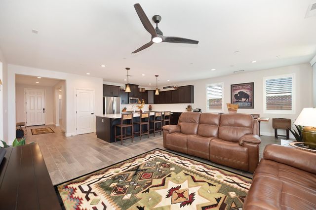 12627 Solsberry Way, Rancho Cordova, CA 95742