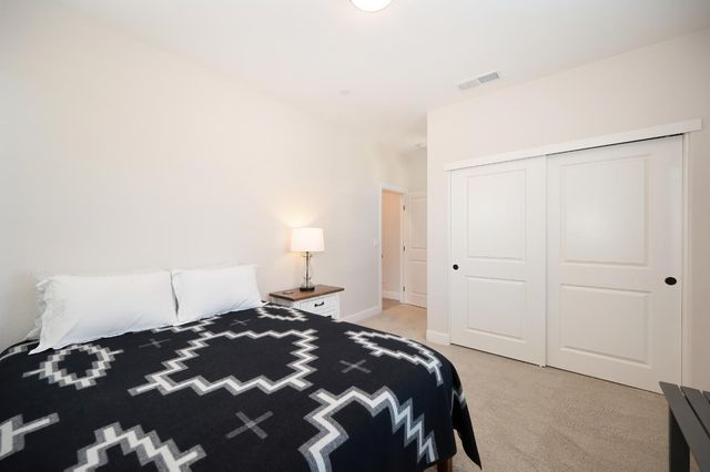 12627 Solsberry Way, Rancho Cordova, CA 95742