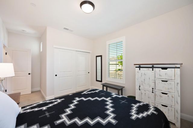12627 Solsberry Way, Rancho Cordova, CA 95742