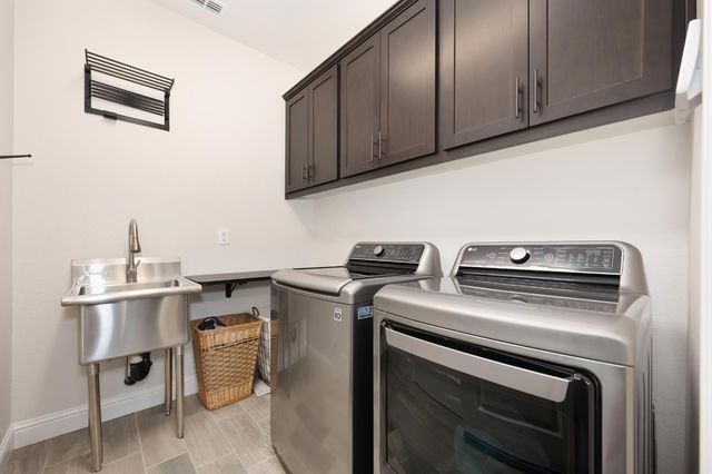 12627 Solsberry Way, Rancho Cordova, CA 95742