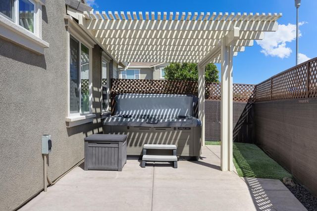 12627 Solsberry Way, Rancho Cordova, CA 95742