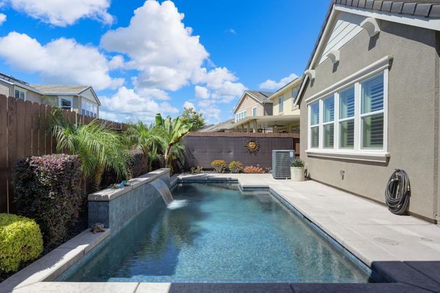 12627 Solsberry Way, Rancho Cordova, CA 95742