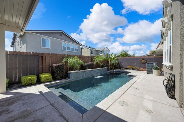 12627 Solsberry Way, Rancho Cordova, CA 95742