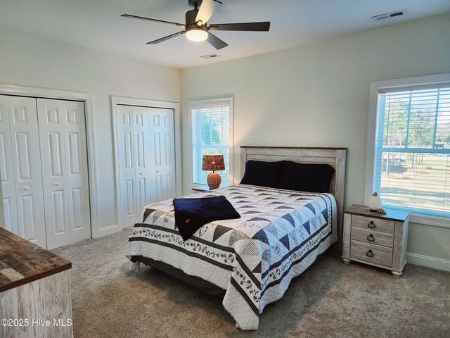 100 Lighthouse Lane D3, Swansboro, NC 28584