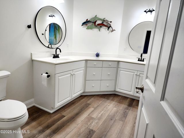 100 Lighthouse Lane D3, Swansboro, NC 28584