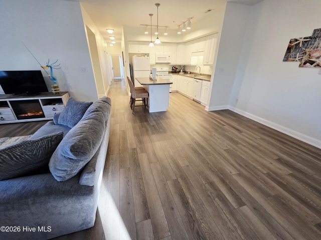 100 Lighthouse Lane D3, Swansboro, NC 28584