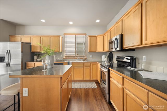 35071 41st Place S, Auburn, WA 98001