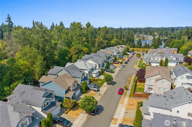 35071 41st Place S, Auburn, WA 98001