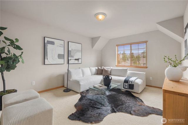 35071 41st Place S, Auburn, WA 98001