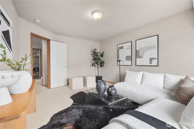 35071 41st Place S, Auburn, WA 98001