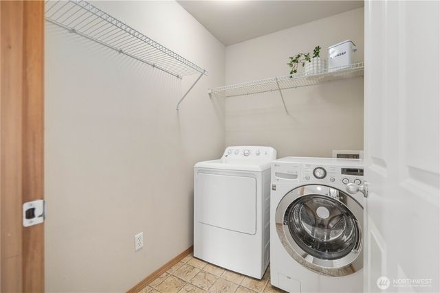 35071 41st Place S, Auburn, WA 98001