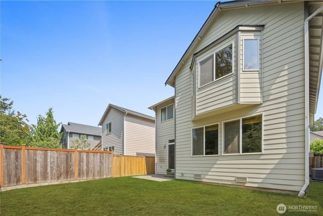 35071 41st Place S, Auburn, WA 98001