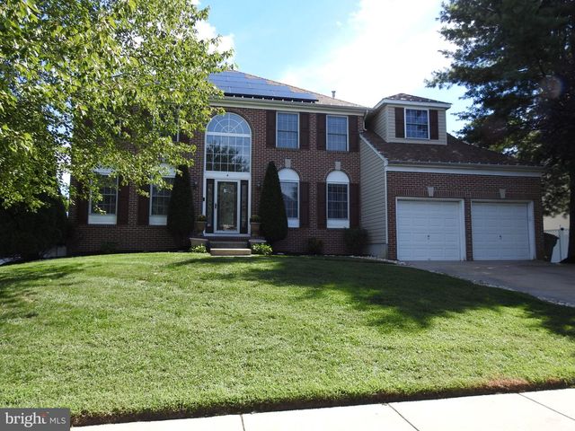 4 DIMSDALE DR, Lumberton, NJ 08048