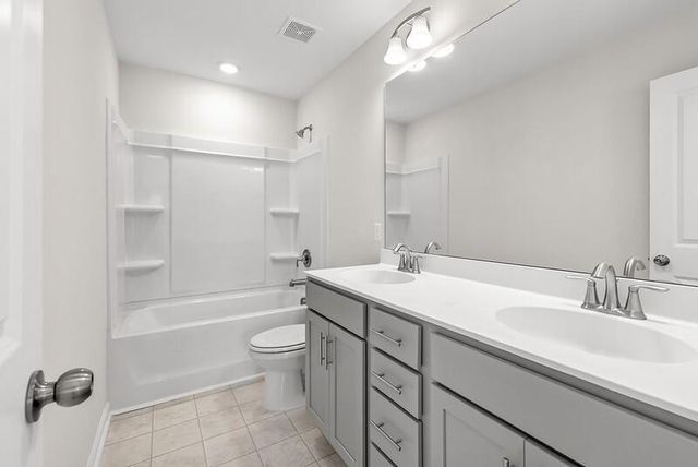 356 Palfrey Drive, Ridgeville, SC 29472