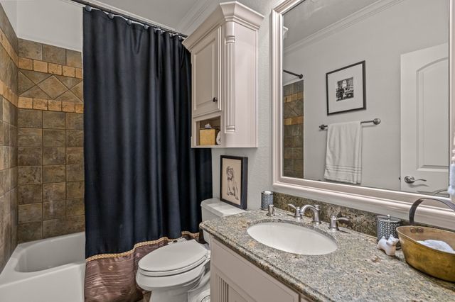 8300 Park Brook Drive, North Richland Hills, TX 76182