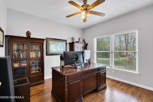 2 Saveria Court, Howell, NJ 07731