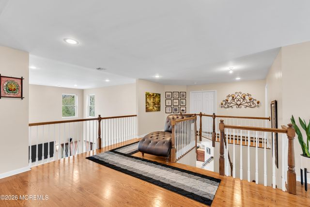 2 Saveria Court, Howell, NJ 07731