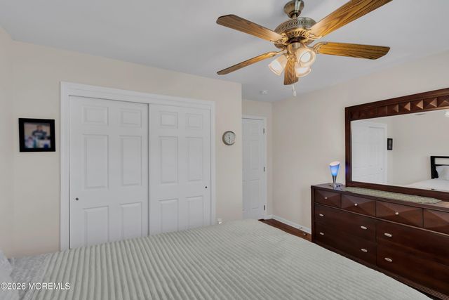 2 Saveria Court, Howell, NJ 07731