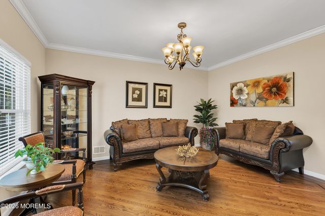 2 Saveria Court, Howell, NJ 07731