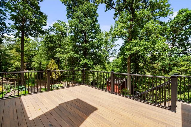 5501 Northwood Drive, Upper Saucon Twp, PA 18034