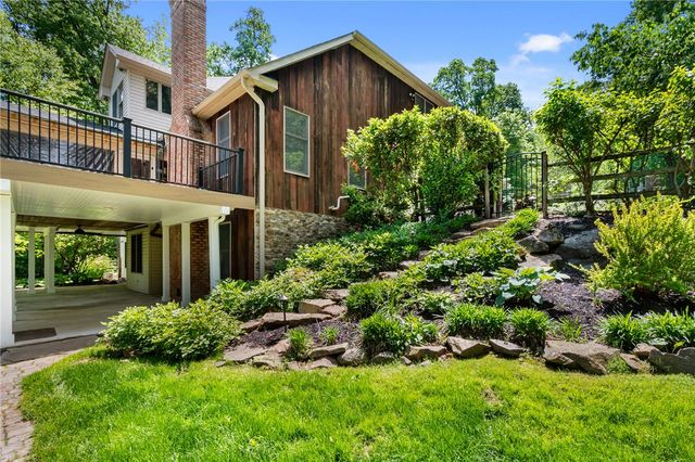 5501 Northwood Drive, Upper Saucon Twp, PA 18034