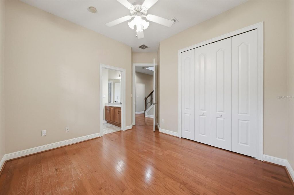 Image 14 of property listing at 8297 DAY LILY PLACE, Sanford, FL 32771