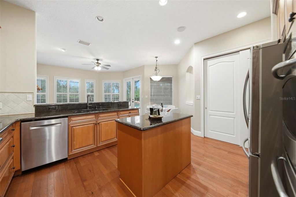 Image 16 of property listing at 8297 DAY LILY PLACE, Sanford, FL 32771