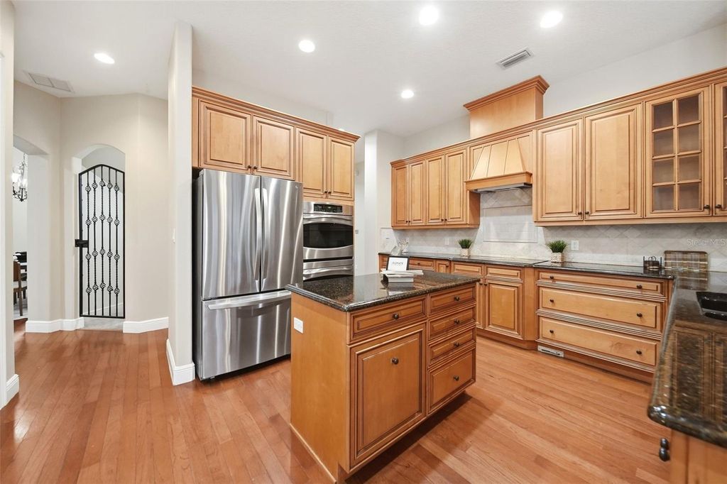 Image 18 of property listing at 8297 DAY LILY PLACE, Sanford, FL 32771