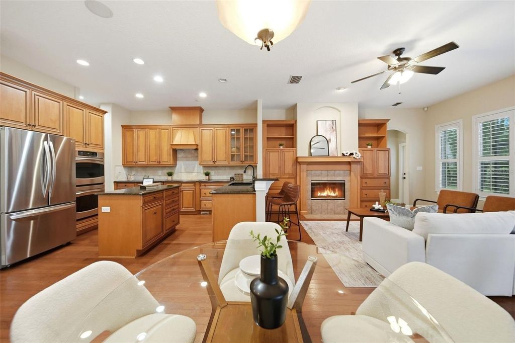 Image 20 of property listing at 8297 DAY LILY PLACE, Sanford, FL 32771