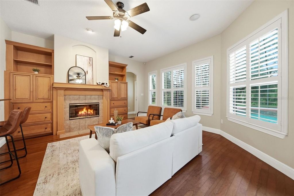 Image 21 of property listing at 8297 DAY LILY PLACE, Sanford, FL 32771