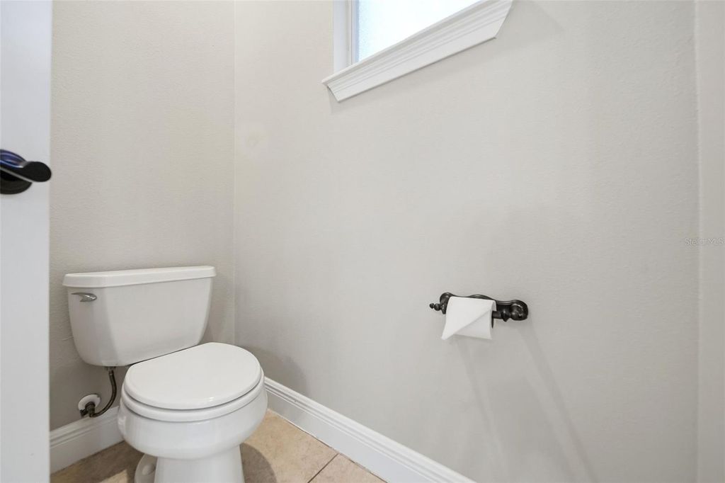 Image 31 of property listing at 8297 DAY LILY PLACE, Sanford, FL 32771
