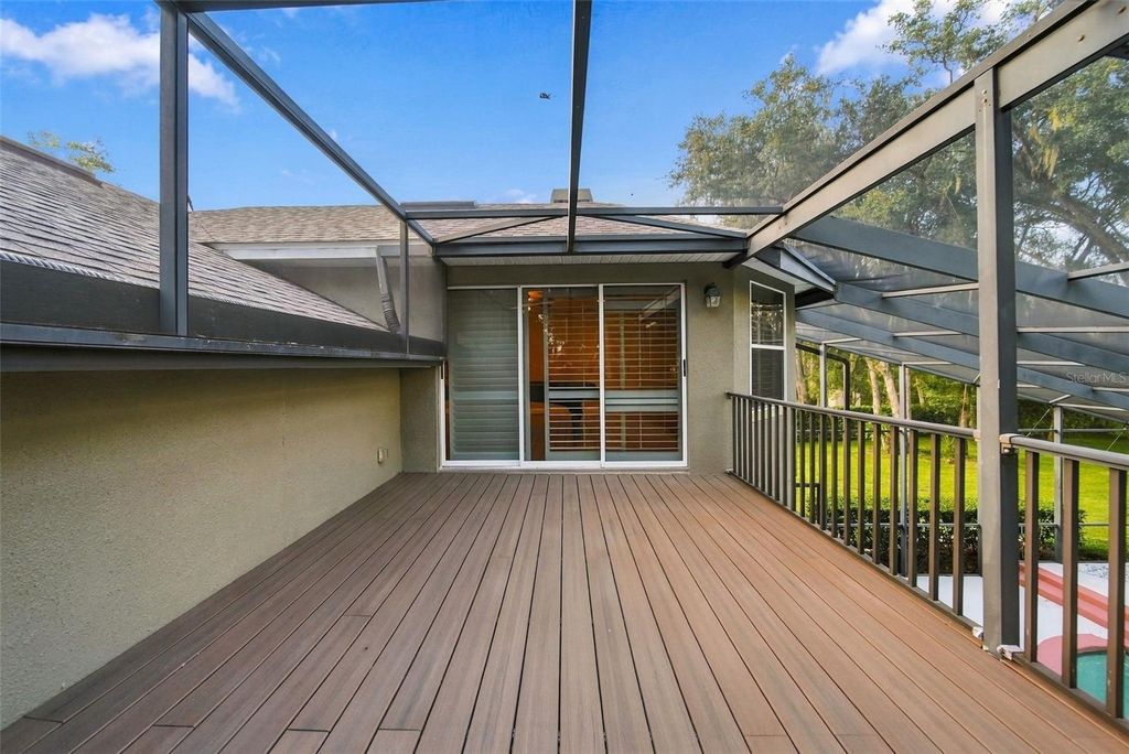 Image 38 of property listing at 8297 DAY LILY PLACE, Sanford, FL 32771