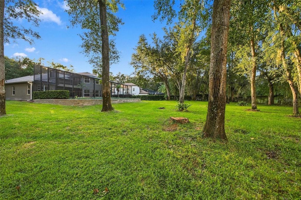 Image 46 of property listing at 8297 DAY LILY PLACE, Sanford, FL 32771