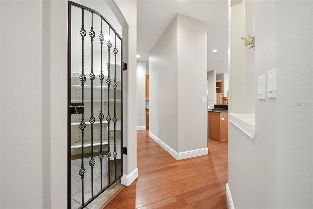 Image 10 of property listing at 8297 DAY LILY PLACE, Sanford, FL 32771