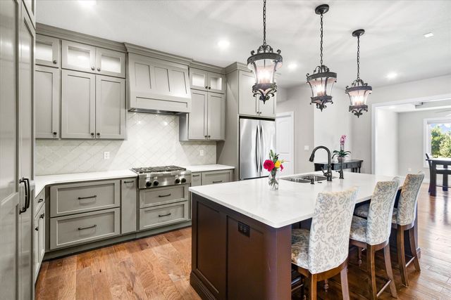 4201 GRANITE SPRINGS DR, Columbia, MO 65203