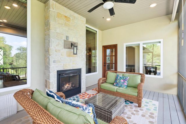 4201 GRANITE SPRINGS DR, Columbia, MO 65203