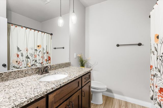 4201 GRANITE SPRINGS DR, Columbia, MO 65203