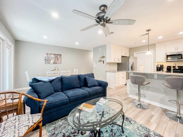 13351 Johnson Beach Rd 402E, Pensacola, FL 32507