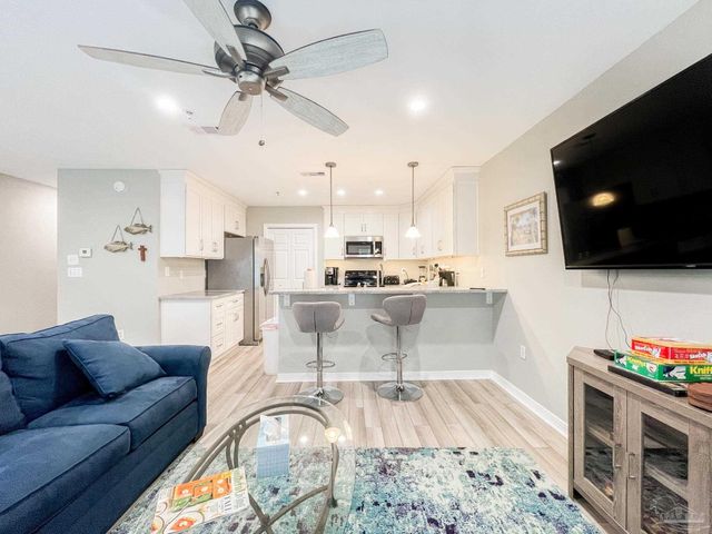 13351 Johnson Beach Rd 402E, Pensacola, FL 32507